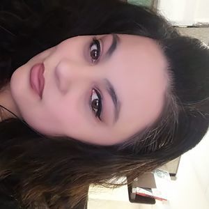 Meet your Posher, Myriam